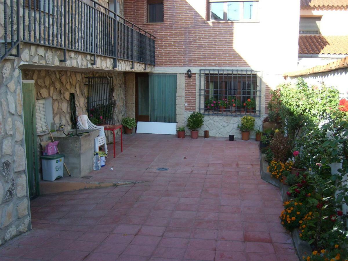 Alojamiento Rural Sierra Luz Ribatajadilla 外观 照片